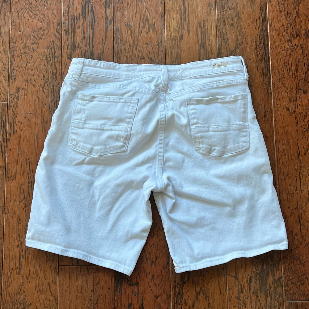 Women's White Kut From the cloth Distressed Denim Shorts - Picture 3 of 3